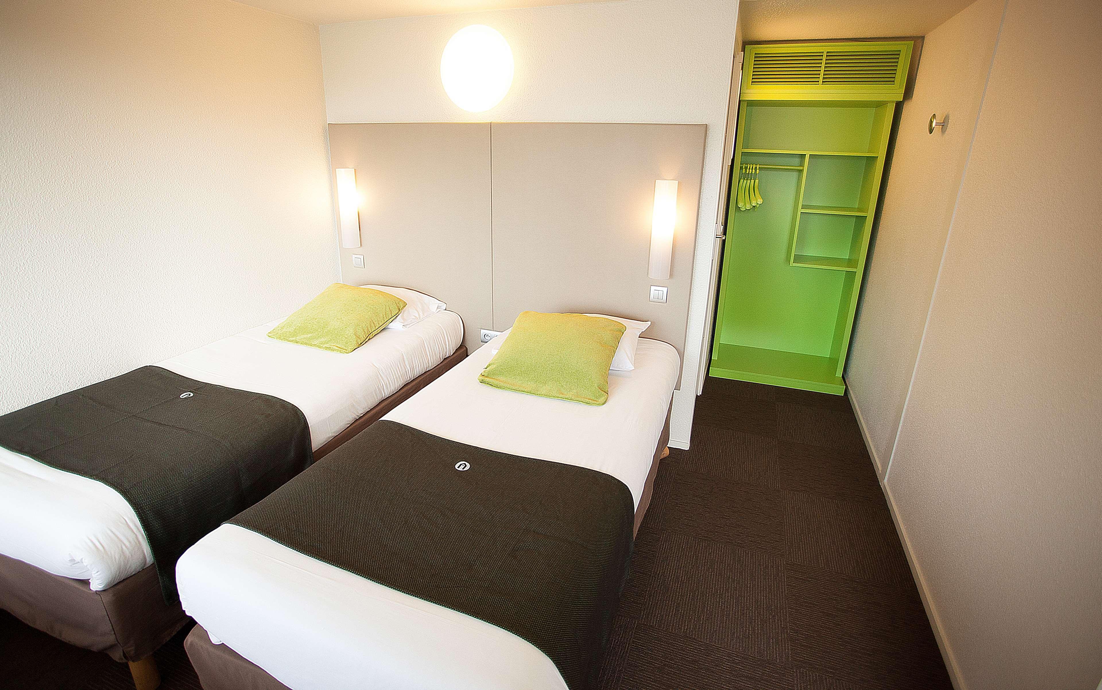 Campanile Marseille Vitrolles Griffon Hotell Exteriör bild