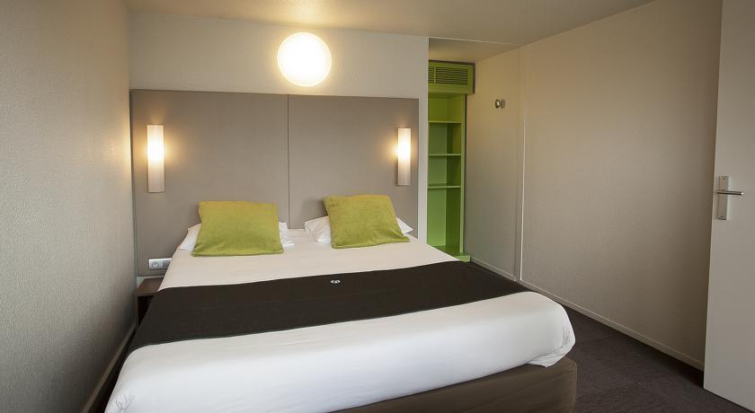 Campanile Marseille Vitrolles Griffon Hotell Exteriör bild