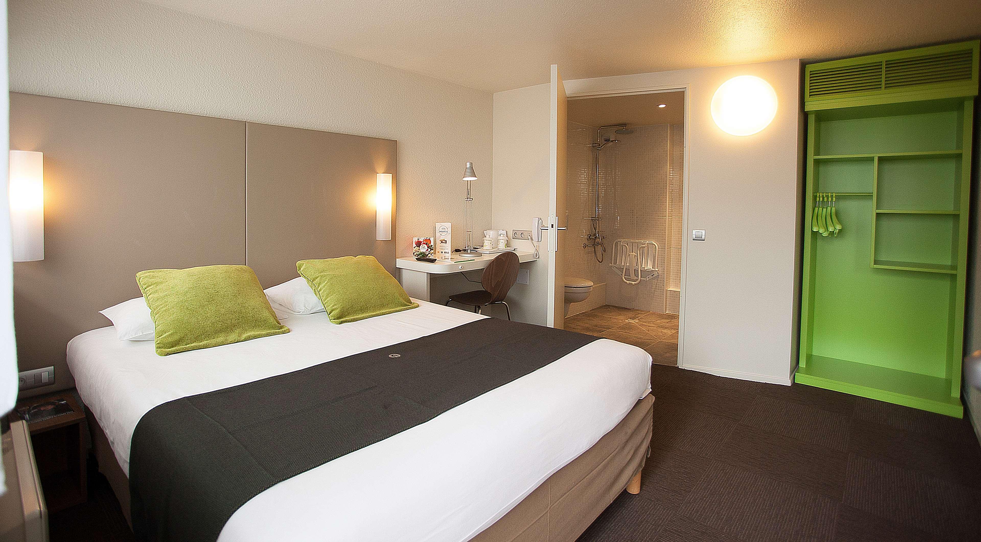 Campanile Marseille Vitrolles Griffon Hotell Exteriör bild