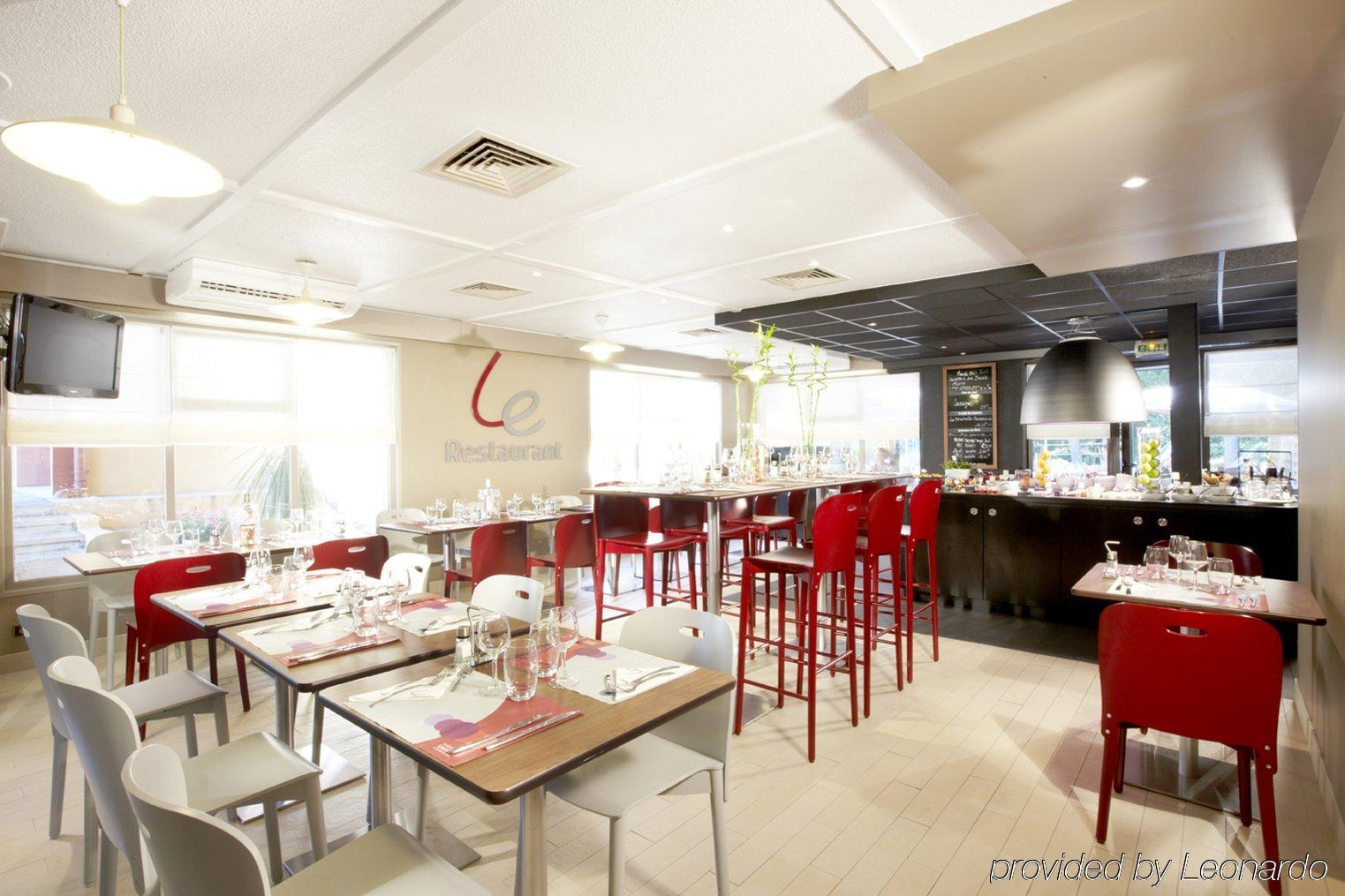 Campanile Marseille Vitrolles Griffon Hotell Restaurang bild